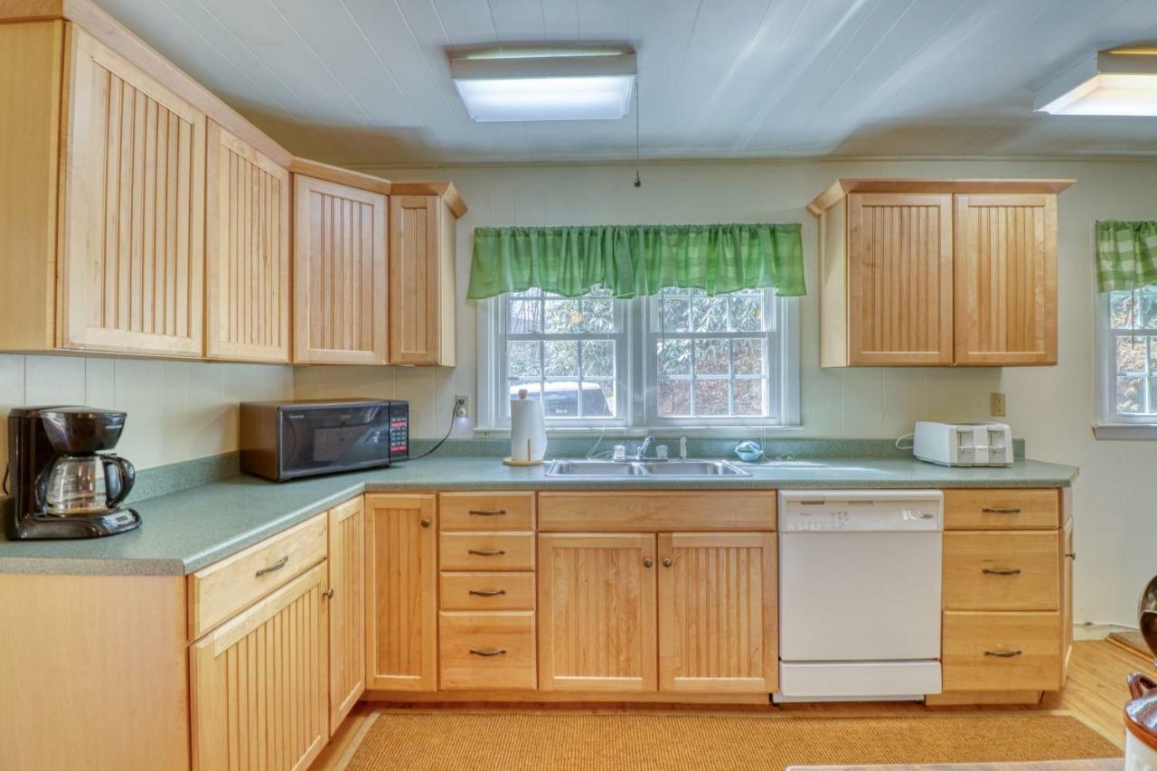 1 Bed 1 Bath Vacation Home In Sylva Exteriér fotografie