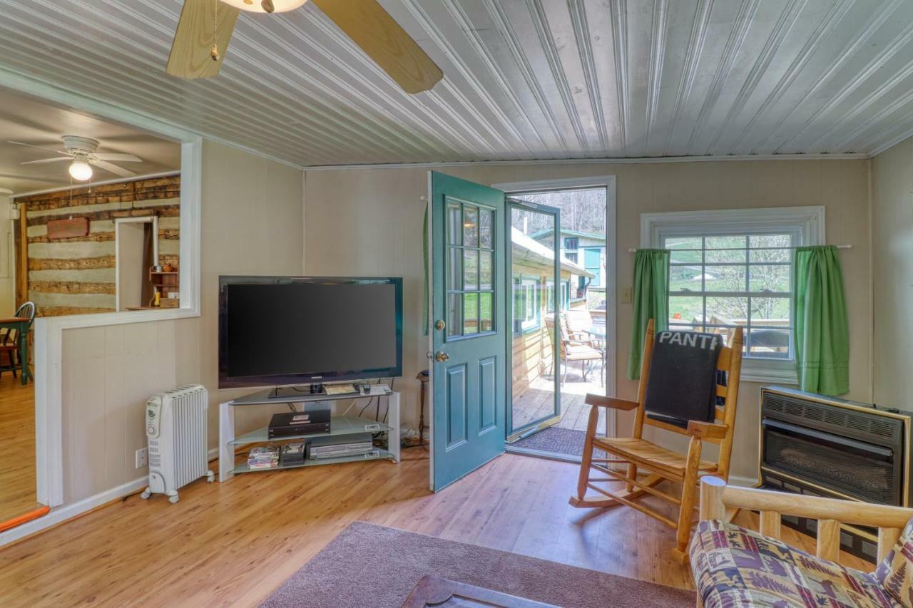 1 Bed 1 Bath Vacation Home In Sylva Exteriér fotografie