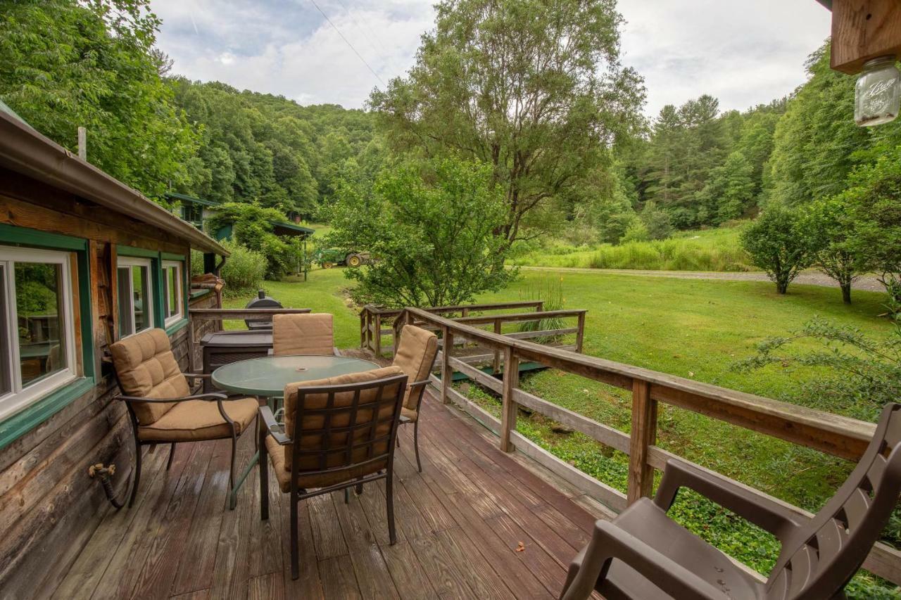 1 Bed 1 Bath Vacation Home In Sylva Exteriér fotografie