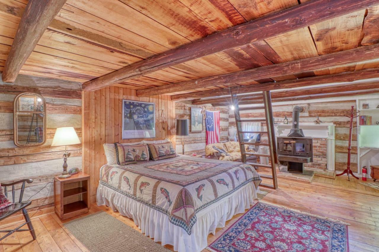 1 Bed 1 Bath Vacation Home In Sylva Exteriér fotografie
